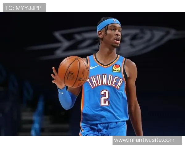 莫布里展现全能进攻能力接队友传球后外线三分精准命中